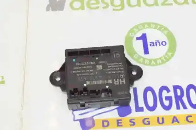 Peça sobressalente para automóvel em segunda mão módulo electrónico do fecho central por mercedes-benz clase c (w204) berlina 2.2 cdi cat referências oem iam a2048702626
