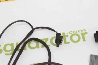 Second-hand car spare part parking sensor for bmw 5 (e60) 520 d oem iam references 61129122276  9122275