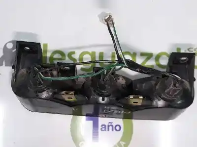 Автозапчастина б/у центральний задній ламп для mitsubishi montero (v60/v70) 2.5 tdi sahel посилання на oem iam mr490839  mr490839