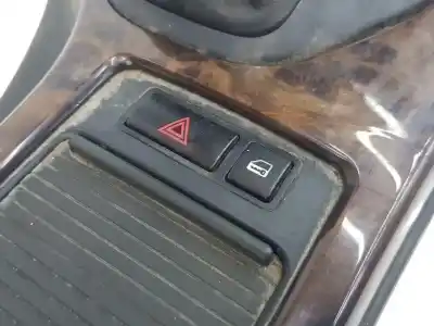 Автозапчастина б/у центральний подлокник для bmw x5 (e53) 3.0 d посилання на oem iam 51168402933  51168402933