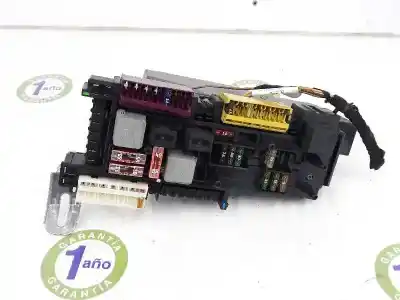 Автозапчасти б/у блок реле/предохранителей за clase c clase c berlina 2.1 cdi ссылки oem iam 2049006301  5dk00922514