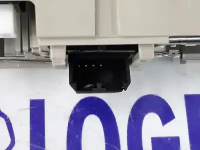 Автозапчасти б/у внутренний свет за mitsubishi outlander (cw0) 2.2 di-d cat ссылки oem iam 8401a034ya  8401a034ya