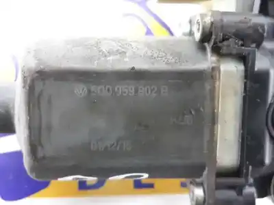 Second-hand car spare part right front window motor for seat leon (5f1) 1.6 tdi oem iam references 5q0959802b  5q0959802b