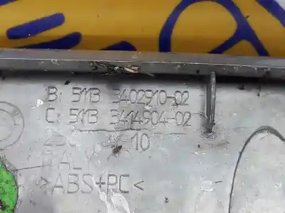 Peça sobressalente para automóvel em segunda mão grelha frontal por bmw x3 3.0 turbodiesel referências oem iam 51133402910  51133414904