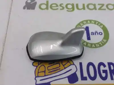 Second-hand car spare part antenna for clase c clase e lim. 2.1 cdi oem iam references a2048208075