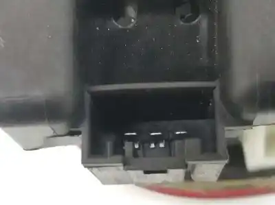 Second-hand car spare part left tailgate light for bmw 3 coupé (e46) 320 cd oem iam references 63216920705  63216920705