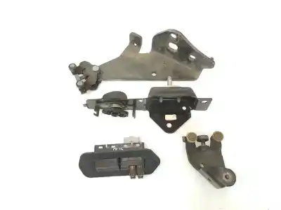Second-hand car spare part support / sliding door guide for renault kangoo express (fw0/1_) 1.5 dci 75 (fw07 fw10 fw04) oem iam references 8200428700d