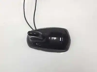 Second-hand car spare part antenna for clase c clase e lim. 3.0 cdi oem iam references a2048206775  2048206775