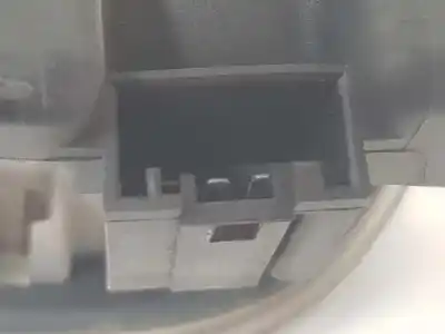 Second-hand car spare part right tailgate light for bmw 3 (e46) 320 d oem iam references 63216910538  6907938