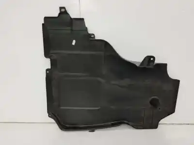Tweedehands auto-onderdeel skid cover voor bmw serie 3 berlina (e36) 1.7 turbodiesel cat oem iam-referenties 51718218120 66206951674 