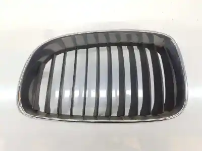 Peça sobressalente para automóvel em segunda mão grelha frontal por bmw serie 1 berlina (e81/e87) 2.0 turbodiesel cat referências oem iam 51137166439
