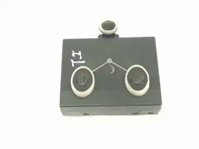 Peça sobressalente para automóvel em segunda mão módulo electrónico do fecho central por audi a3 sportback (8va, 8vf) 1.6 tdi referências oem iam 5q0959595b