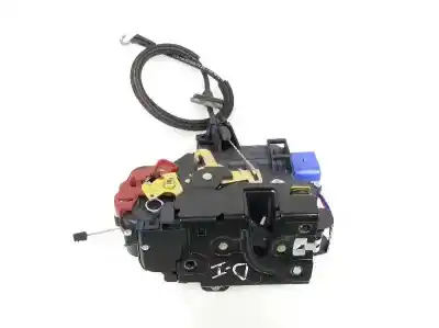 Second-hand car spare part left front door lock for volkswagen caddy ka/kb (2k) 1.9 tdi oem iam references 3b1837015ab  3b1837015ab
