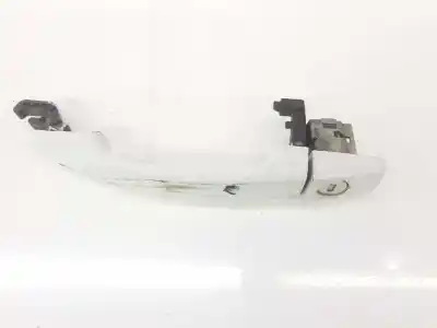 Автозапчастина б/у ліва передня зовнішня ручка для opel corsa d (s07) 1.4 (l08, l68) посилання на oem iam 13255661  138685