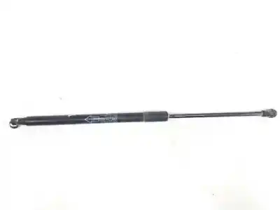 İkinci el araba yedek parçası bagaj / kapi amortisörleri için toyota verso 2.0 d-4d oem iam referansları 689500f030