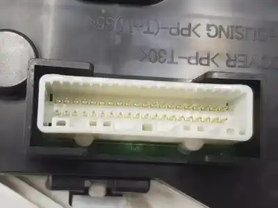 Peça sobressalente para automóvel em segunda mão quadrante por nissan xtrail 2.0 dci d referências oem iam 248106fp1b  248106fp1b