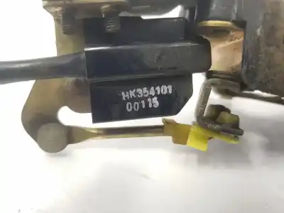 Автозапчастина б/у замок передніх дверей лівий для mitsubishi galloper (jk-01) 2.5 td intercooler посилання на oem iam 95710m1000  95710m1000