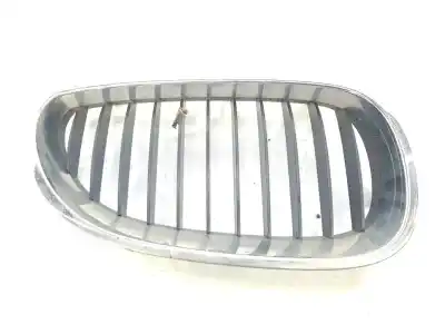 Second-hand car spare part front grille for bmw 5 (e60) 530 d oem iam references 51137027062