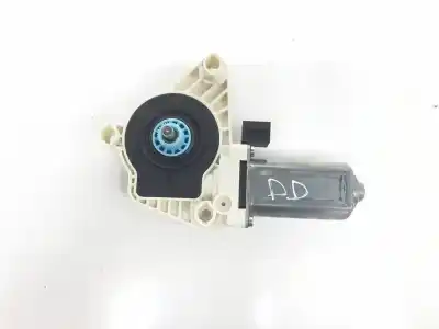 Pezzo di ricambio per auto di seconda mano motore alzacristalli anteriore destro per volkswagen golf vii lim. 2.0 tdi riferimenti oem iam 4k0959802