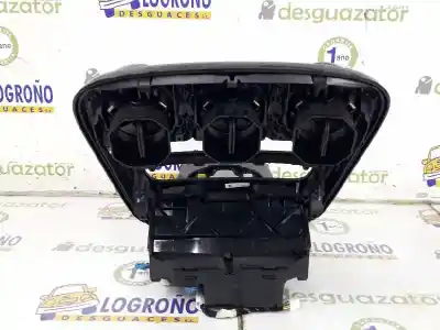 Second-hand car spare part decorative moulding for clase c clase c lim. 2.1 cdi oem iam references a2056800310  