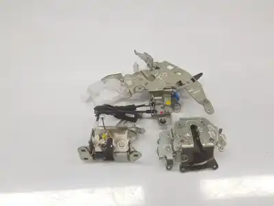 Second-hand car spare part left side door lock for nissan nv 200 el oem iam references 82597jx00a