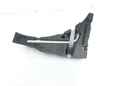 Pezzo di ricambio per auto di seconda mano cric di sollevamento per volkswagen golf vii lim. 2.0 tdi riferimenti oem iam 5g0012115ad 5q0011031d 