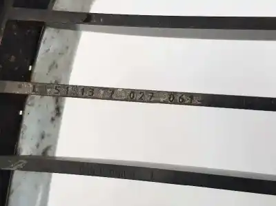 Second-hand car spare part front grille for bmw 5 (e60) 530 d oem iam references 51137027061  51137027061