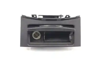 Автозапчастина б/у попільничка для infiniti fx 30d awd посилання на oem iam 688001ca0a  688001ca0a