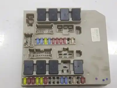 Pièce détachée automobile d'occasion boîtes à fusibles pour renault grand modus 1.5 dci diesel cat références oem iam 8200902663 8200902663 