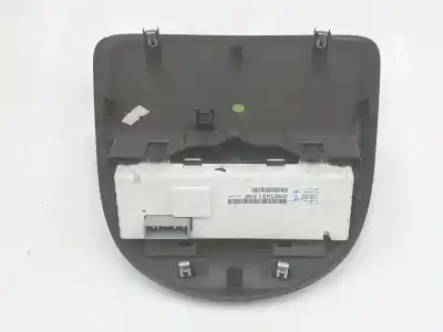 Second-hand car spare part multifunction display for renault clio iii pack dynamique oem iam references 280348139r  280348139r