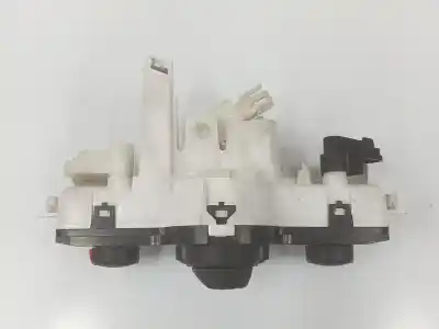 Peça sobressalente para automóvel em segunda mão comando de sofagem (chauffage / ar condicionado) por renault clio iii pack dynamique referências oem iam 7701070473  7701070473