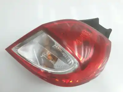 Peça sobressalente para automóvel em segunda mão farolim traseiro direito por renault clio iii pack dynamique referências oem iam 8200886946