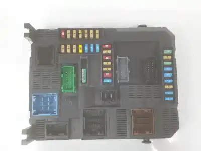 Peça sobressalente para automóvel em segunda mão caixa de fusíveis e relés por citroen celysée 1.2 12v vti referências oem iam 9807531680