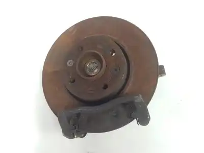 Second-hand car spare part front right knuckle for renault clio iii pack dynamique oem iam references 8200345945  8200345945