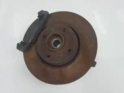 Second-hand car spare part front left knuckle for renault clio iii pack dynamique oem iam references 8200345944  8200345944