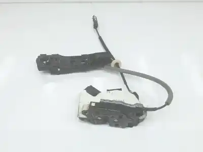 Peça sobressalente para automóvel em segunda mão fechadura da porta dianteira direita por volkswagen golf vi 2.0 16v tsi referências oem iam 5k1837016b