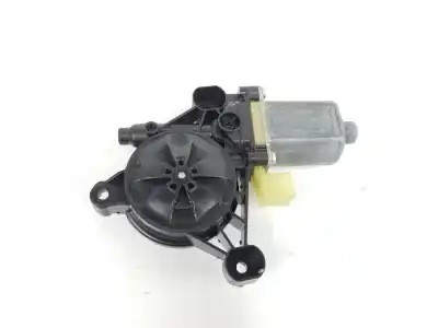 Pezzo di ricambio per auto di seconda mano motore alzacristalli anteriore destro per volkswagen golf vii lim. 1.4 16v tsi riferimenti oem iam 8w0959802