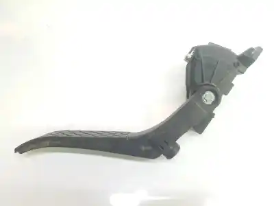 Second-hand car spare part accelerator pedal for audi q7 3.0 v6 24v tdi oem iam references 7l0723507d