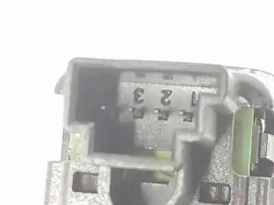 Second-hand car spare part rear right power window switch for clase c clase c berlina 2.2 cdi oem iam references a2048700451  a2048700451