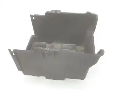 Second-hand car spare part medium for ford fiesta vi (cb1, ccn) 1.4 oem iam references 2016176  8v2110723ac