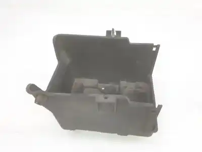 Second-hand car spare part medium for ford fiesta vi (cb1, ccn) 1.4 oem iam references 2016176  8v2110723ac