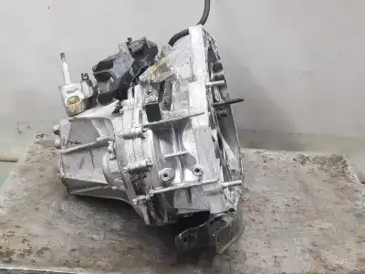 İkinci el araba yedek parçası patlanmis sanziman için dacia duster ii 1.6 sce oem iam referansları 320105582r  320105582r