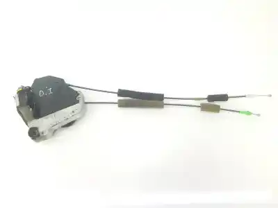 Second-hand car spare part left front door lock for lexus is 200 (ds2/is2) 220d oem iam references 6904053100
