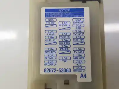 Second-hand car spare part fuse box unit for lexus is 200 (ds2/is2) 220d oem iam references 8273053050  8273053050
