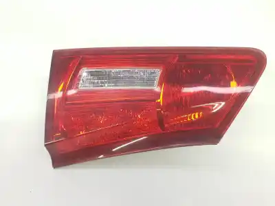 Second-hand car spare part interior rear right light for lexus is 200 (ds2/is2) 220d oem iam references 8158153071