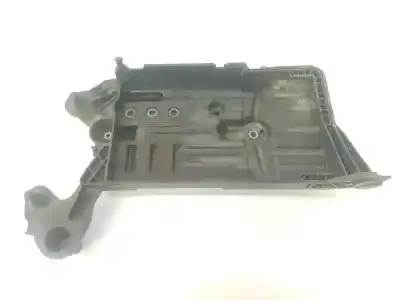 Автозапчастина б/у середній для seat ateca (kh7) style посилання на oem iam 5q0915331k