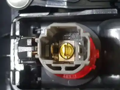 Автозапчасти б/у центральный подлокотник за audi q3 (8ub, 8ug) 2.0 tdi ссылки oem iam 8u1863241b  8u0864207l