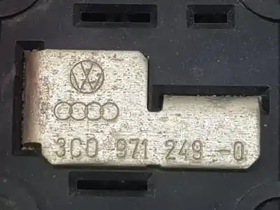 Second-hand car spare part fuse box unit for volkswagen golf vi variant (aj5) 1.6 tdi dpf oem iam references 1k0937125d  1k0937125d
