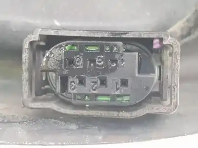 Автозапчасти б/у задняя левая поворотка за audi a4 b7 (8ec) 2.0 tdi 16v ссылки oem iam 8e0505431af  8e0505431af