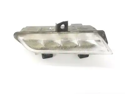 Second-hand car spare part right headlight for renault clio iv 0.9 oem iam references 266003664r